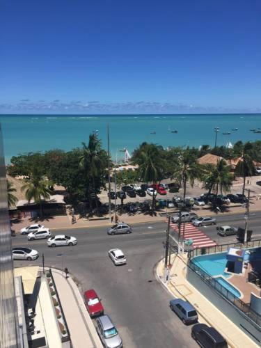 Na Beira Mar Pajuçara: Beachfront Apartment with Lateral Sea View Maceio  Exterior photo
